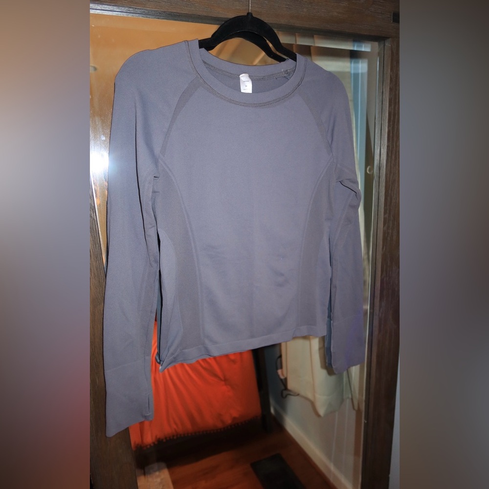 Seamless Workout Shirt - Long Sleeve Top